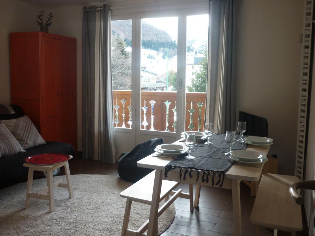 Les Myosotis Apartment เลส์เดอซาลป์ ภายนอก รูปภาพ